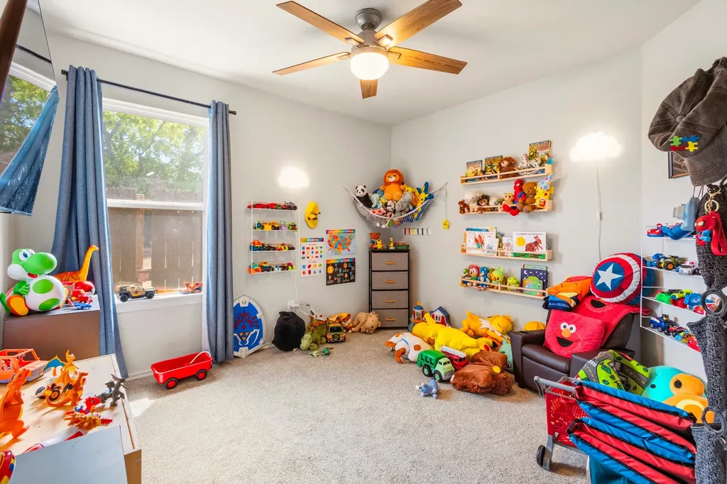 1634 E Missouri Avenue Dallas TX 75216