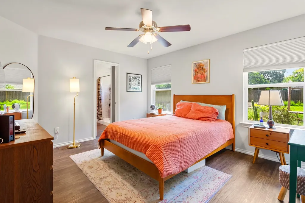 1634 E Missouri Avenue Dallas TX 75216