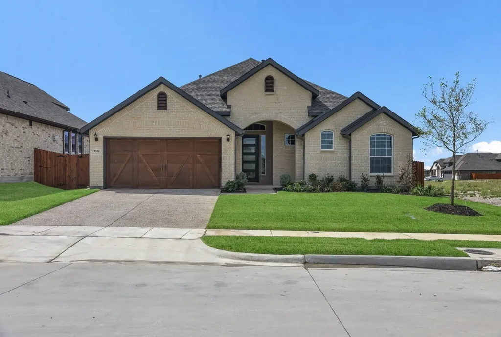 7701 Sheaves Trail Joshua TX 76058