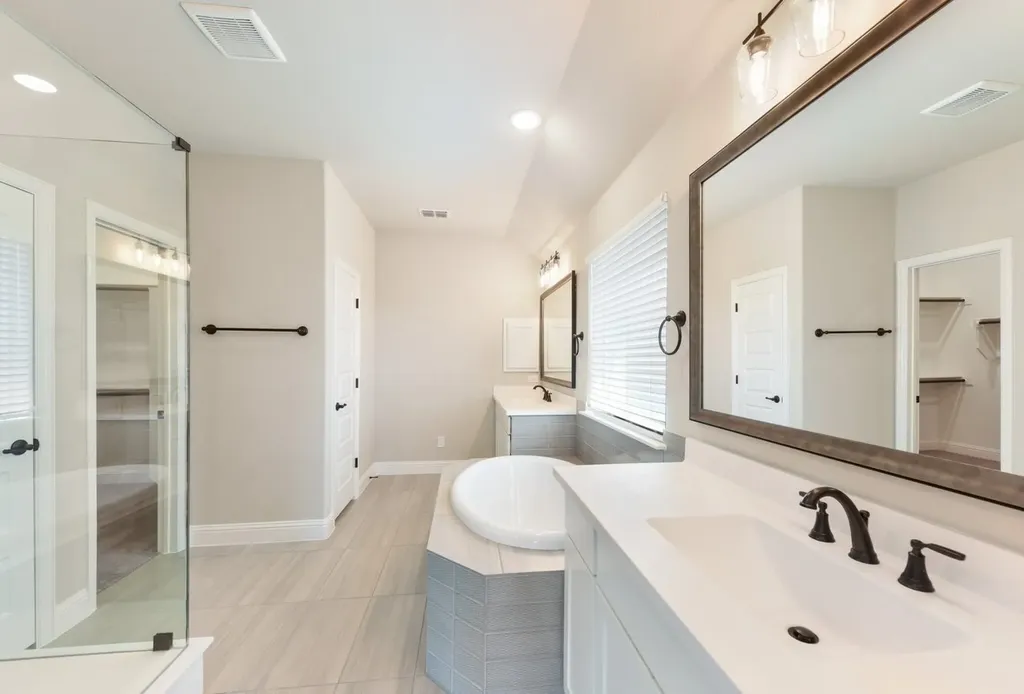 7701 Sheaves Trail Joshua TX 76058