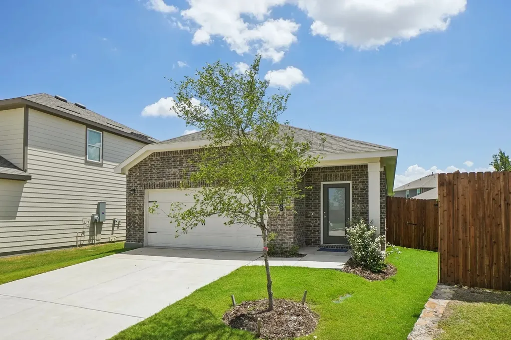 5512 Hastings Forney TX 75126