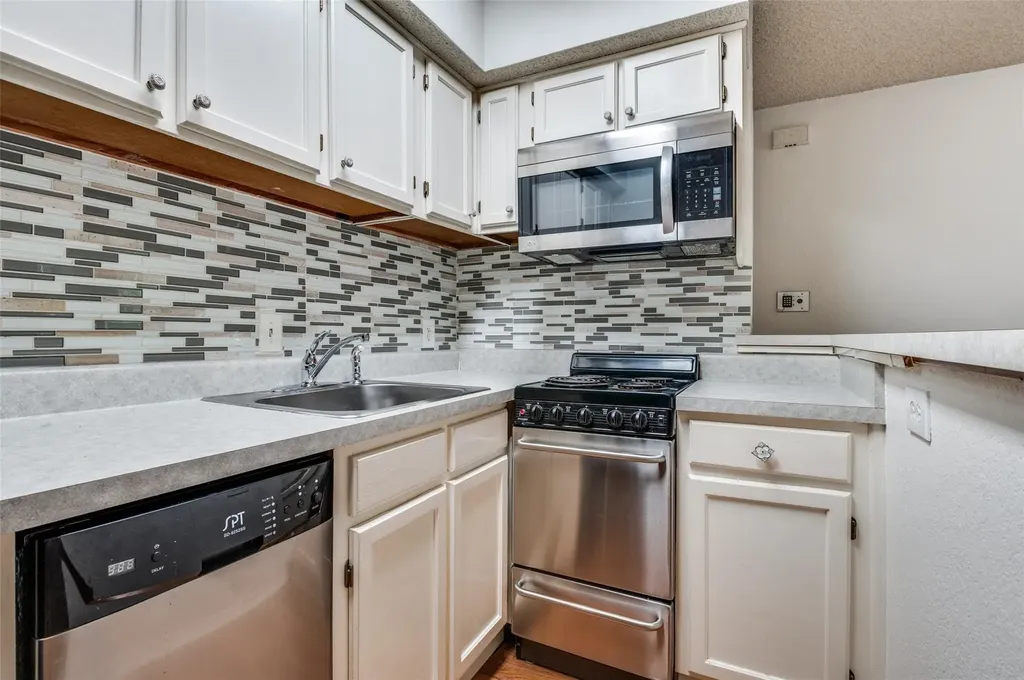 2311 Basil Drive Arlington TX 76006