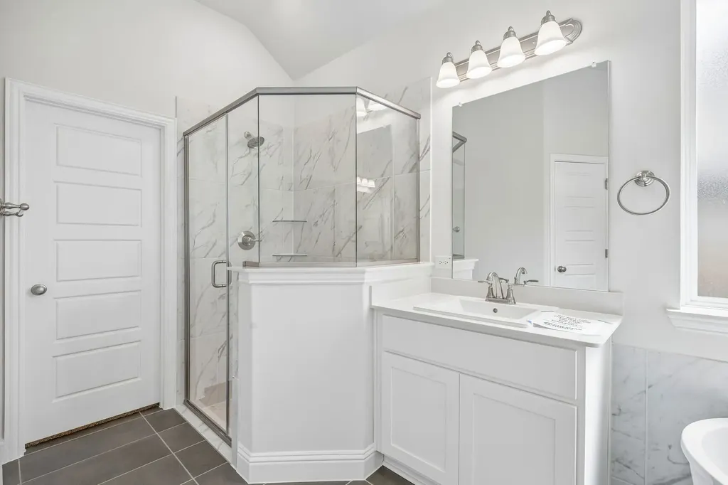 707 Cherry Bark Trail Waxahachie TX 75165