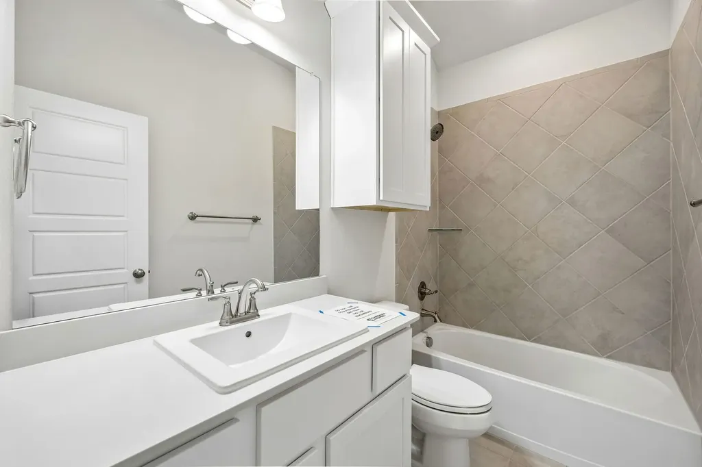 707 Cherry Bark Trail Waxahachie TX 75165