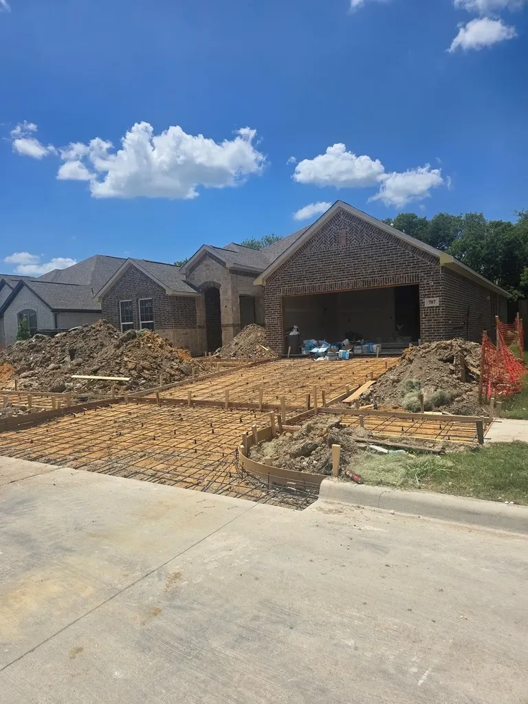 707 Cherry Bark Trail Waxahachie TX 75165