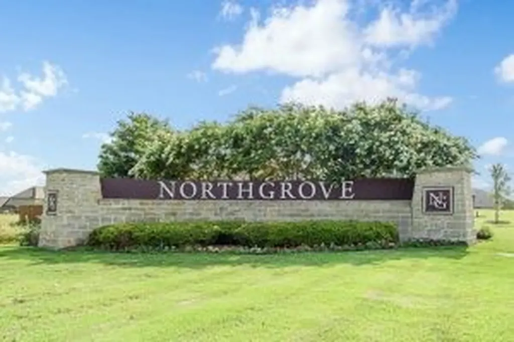707 Cherry Bark Trail Waxahachie TX 75165