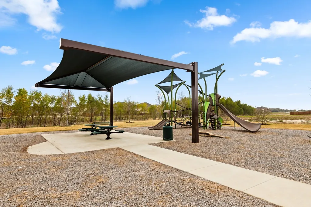 707 Cherry Bark Trail Waxahachie TX 75165