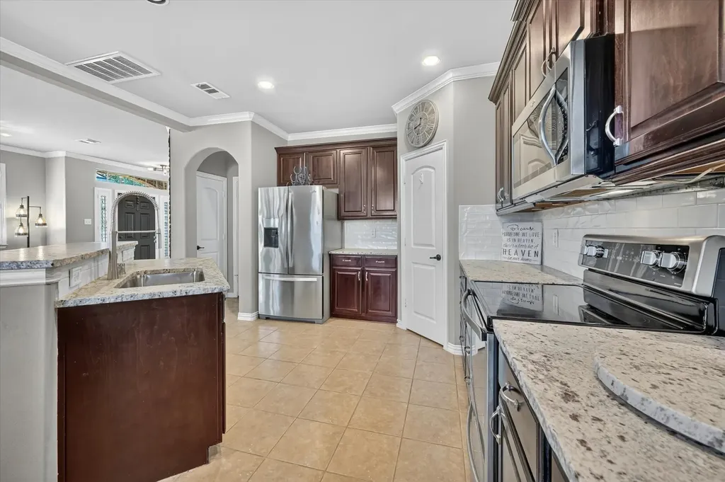 4139 Florence Drive Irving TX 75038