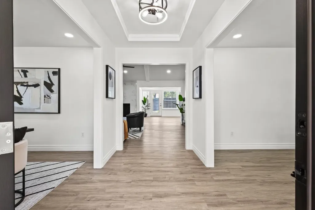 4105 Candlenut Lane Dallas TX 75244
