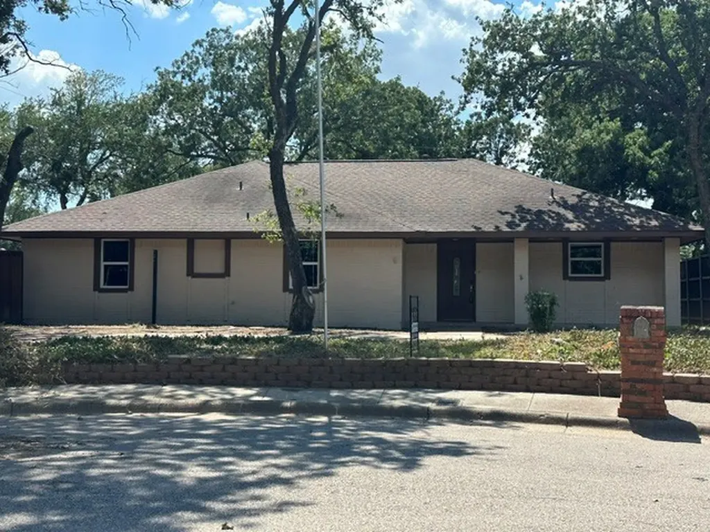 500 Bent Tree Court Irving TX 75061