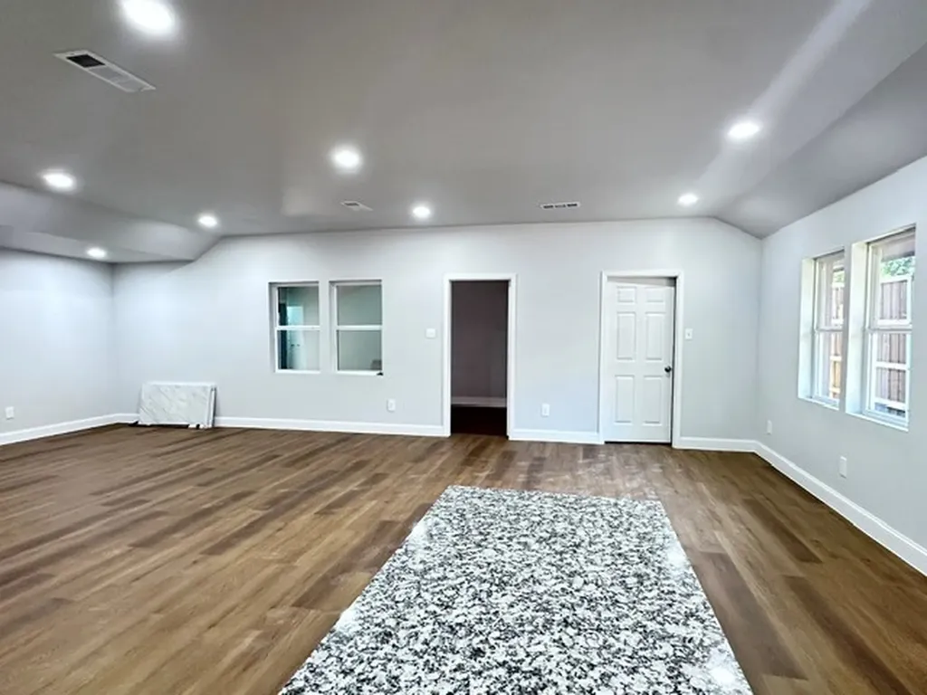 500 Bent Tree Court Irving TX 75061