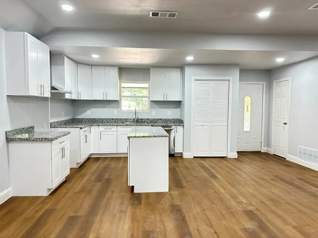 500 Bent Tree Court Irving TX 75061