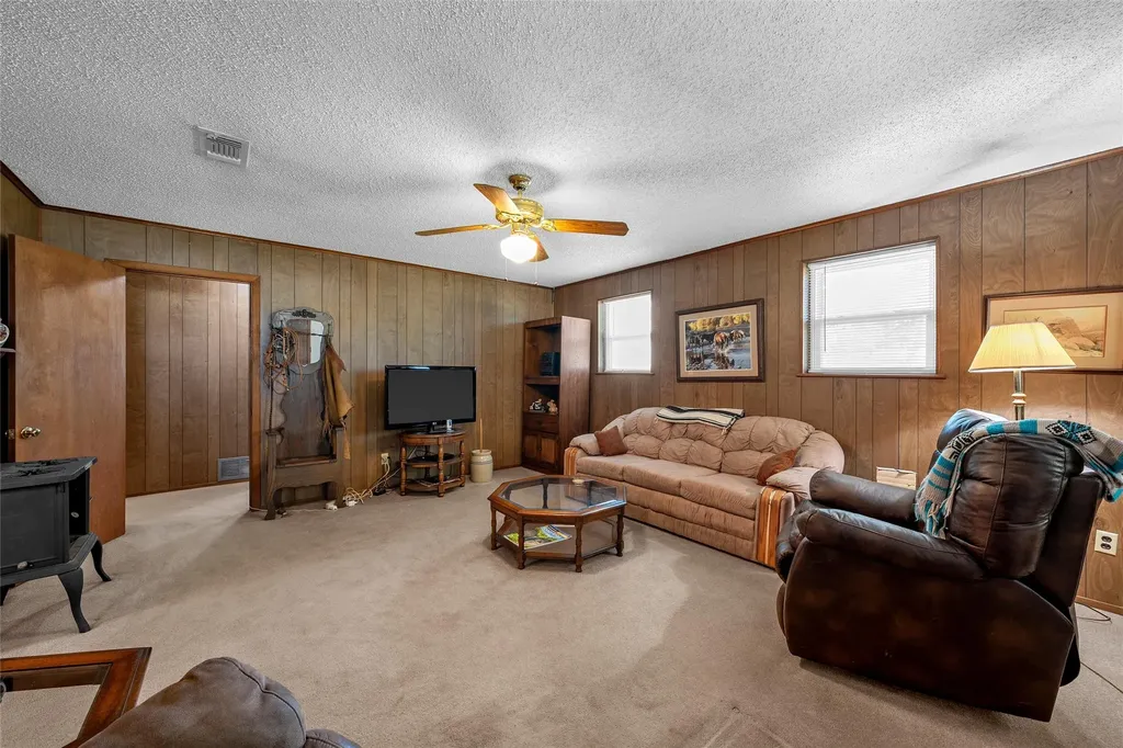 204 Christopher Drive Bruceville Eddy TX 76524