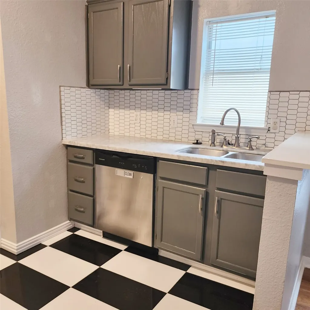 5720 Vickery Boulevard Dallas TX 75206