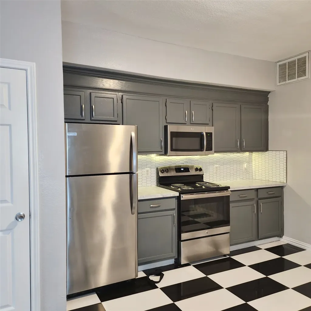5720 Vickery Boulevard Dallas TX 75206