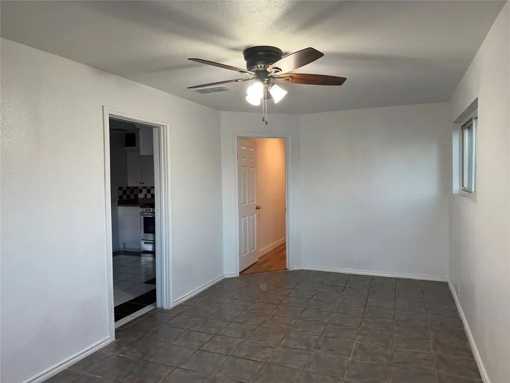 1060 Gardner Road Austin TX 78721
