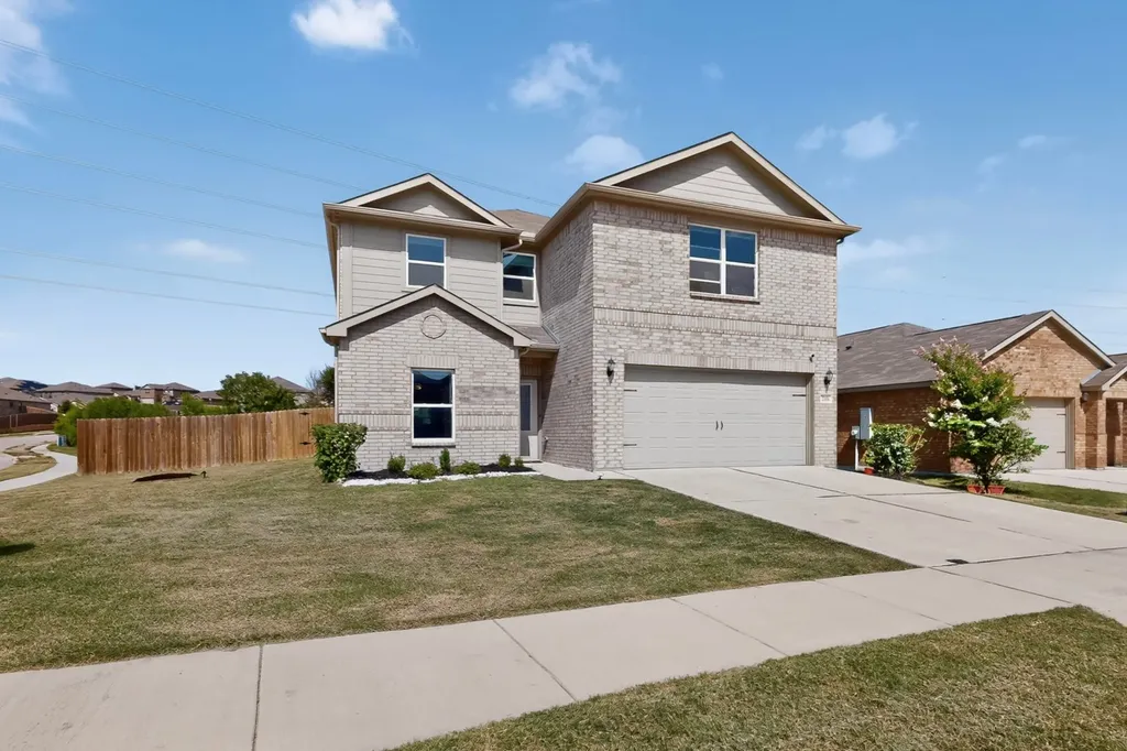 218 Banjo Trail Newark TX 76071
