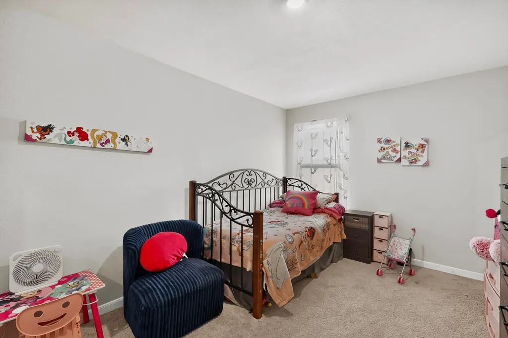 218 Banjo Trail Newark TX 76071