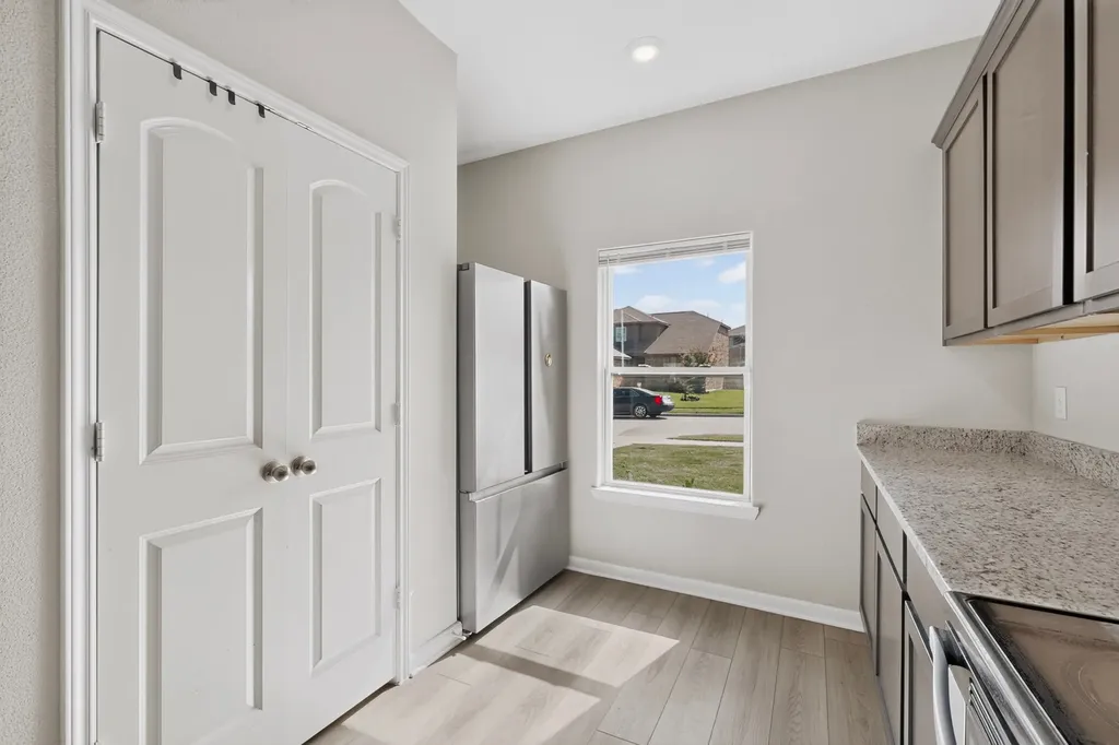 218 Banjo Trail Newark TX 76071