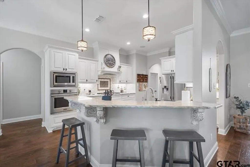 332 Hines Crossing Bullard TX 75757