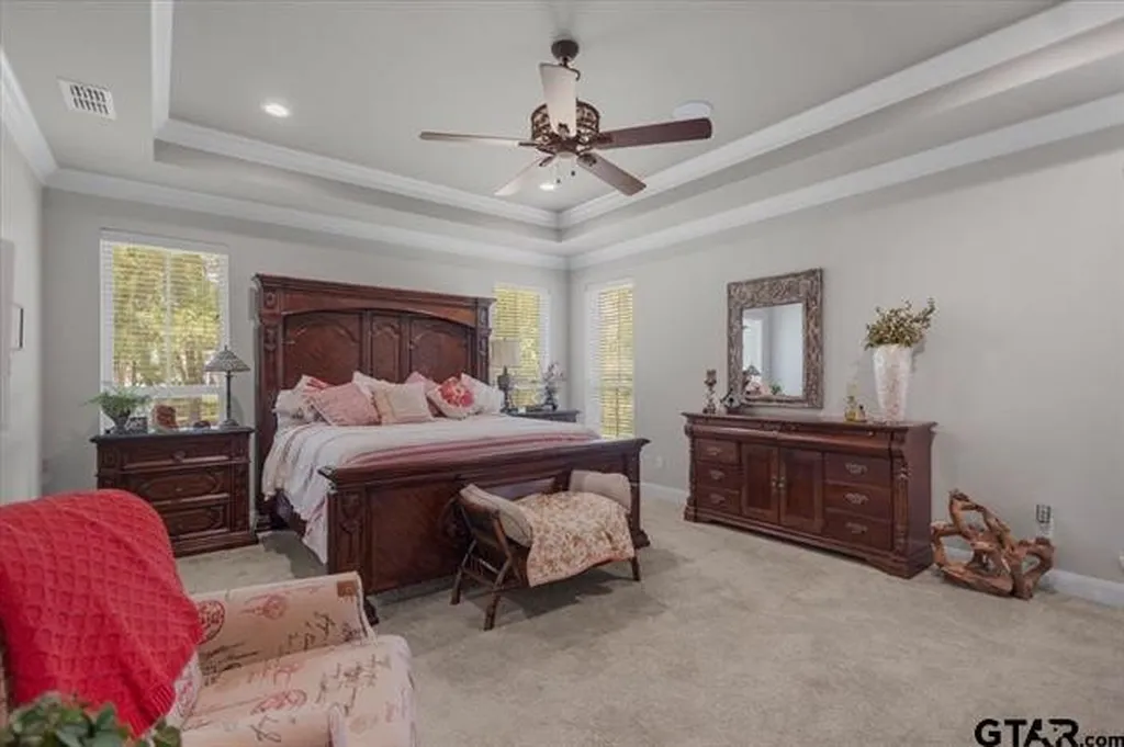 332 Hines Crossing Bullard TX 75757