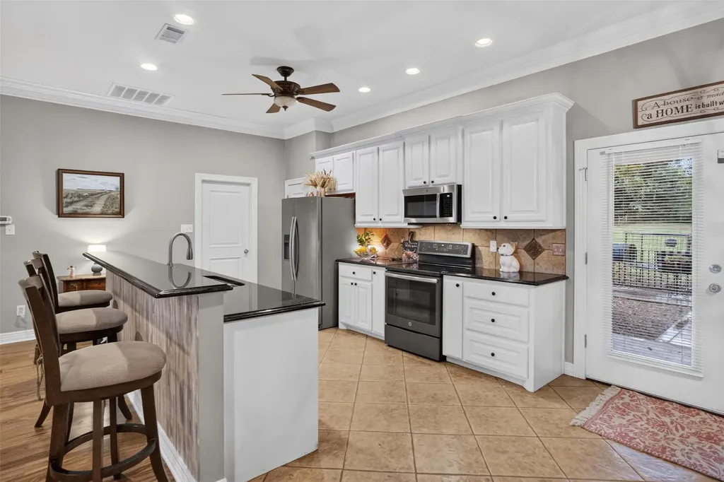 3229 Francisco Bay Drive Kerens TX 75144
