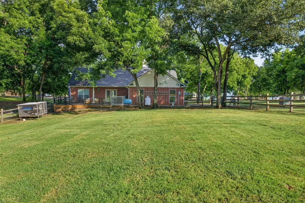 3229 Francisco Bay Drive Kerens TX 75144