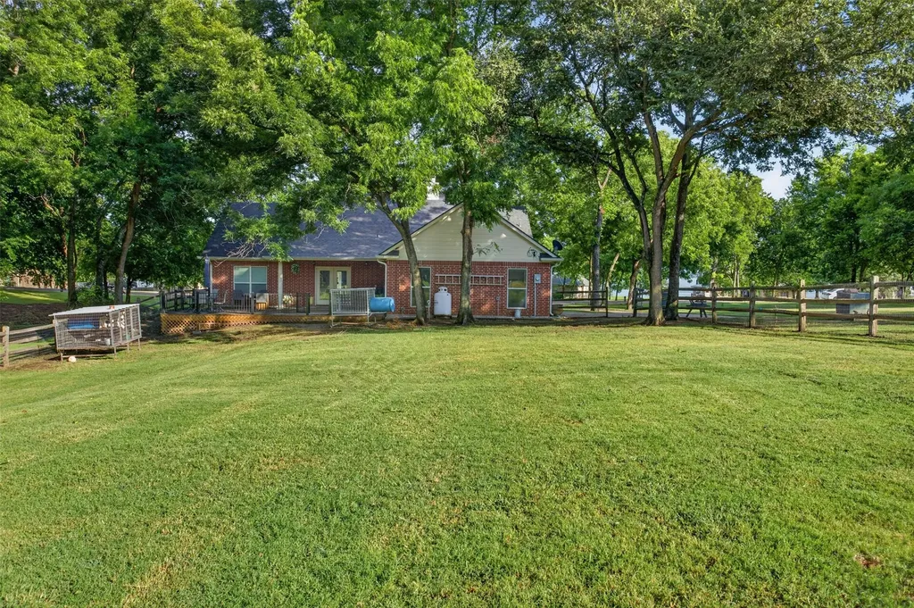 3229 Francisco Bay Drive Kerens TX 75144