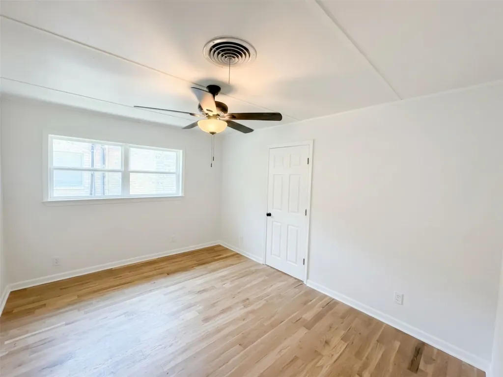 2011 N Houston Street Fort Worth TX 76164