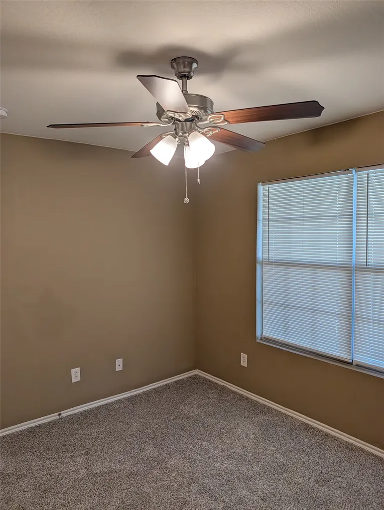 9949 Sparrow Hawk Lane Fort Worth TX 76108