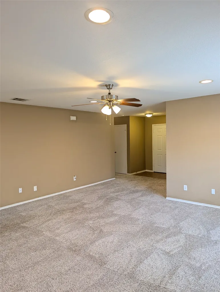9949 Sparrow Hawk Lane Fort Worth TX 76108