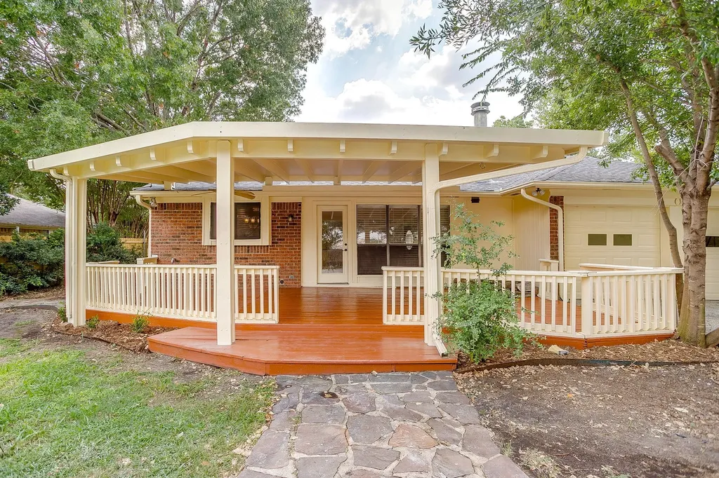 1033 Filmore Drive Plano TX 75025