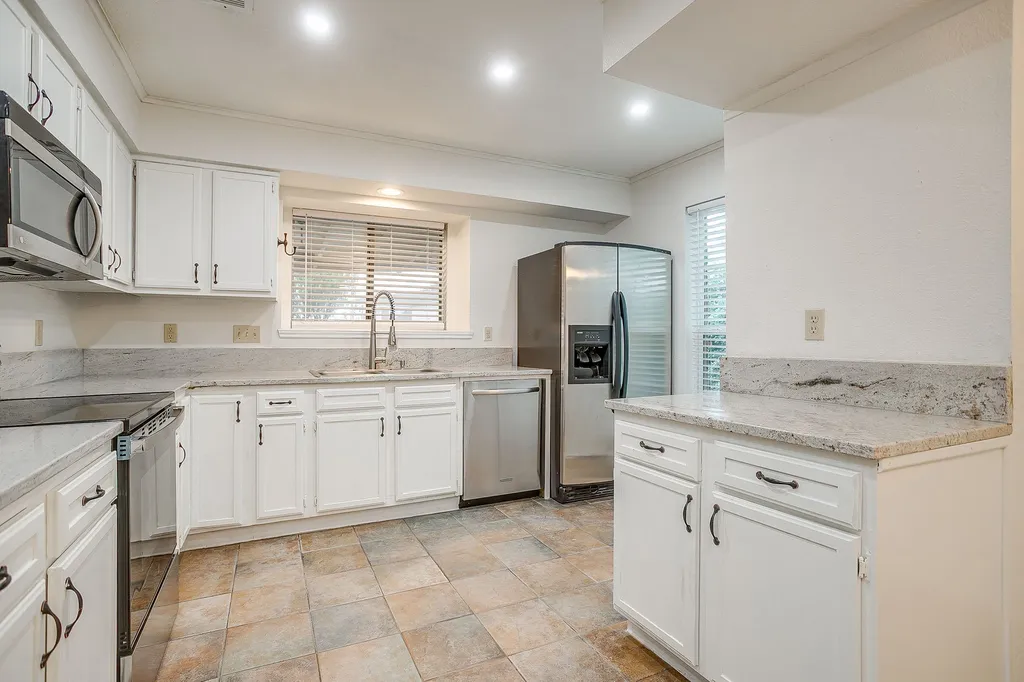 1033 Filmore Drive Plano TX 75025