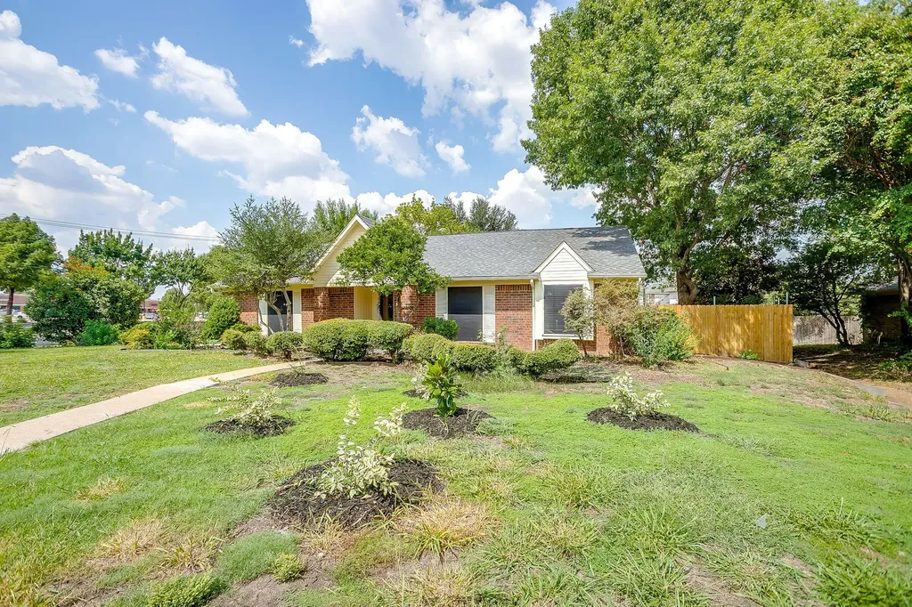 1033 Filmore Drive Plano TX 75025