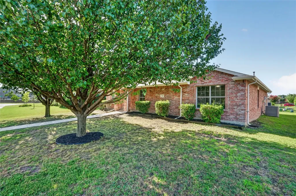 508 Ame Lane Royse City TX 75189