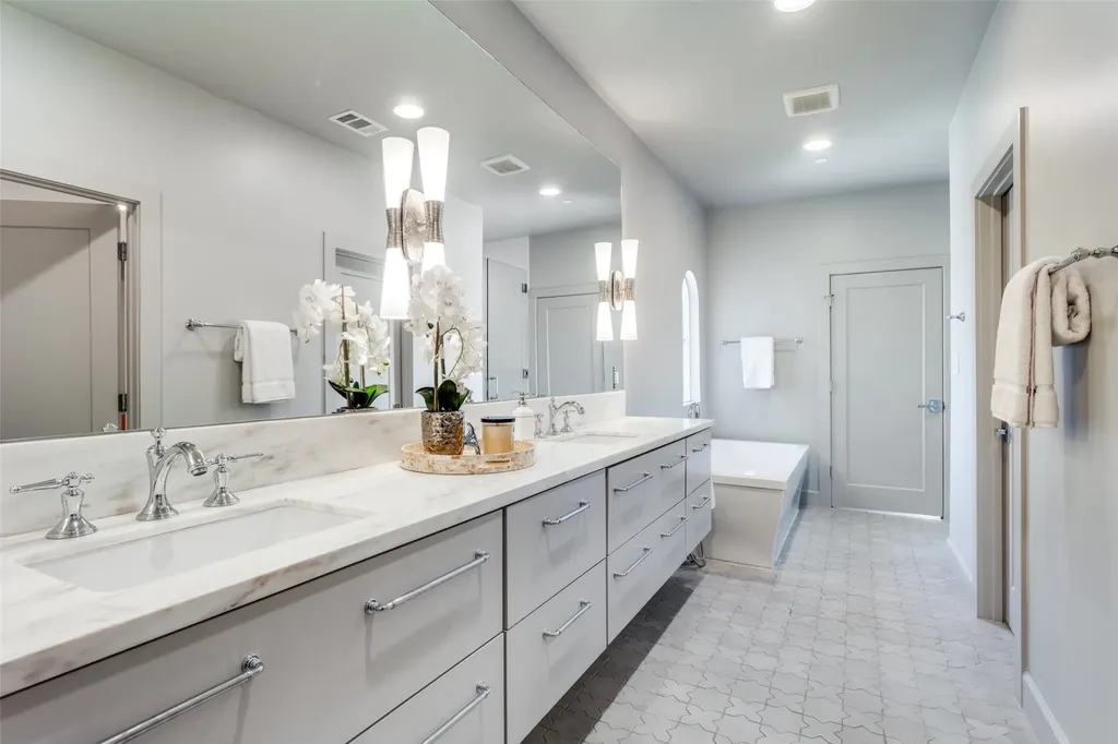 74 Cortes Drive Westlake TX 76262