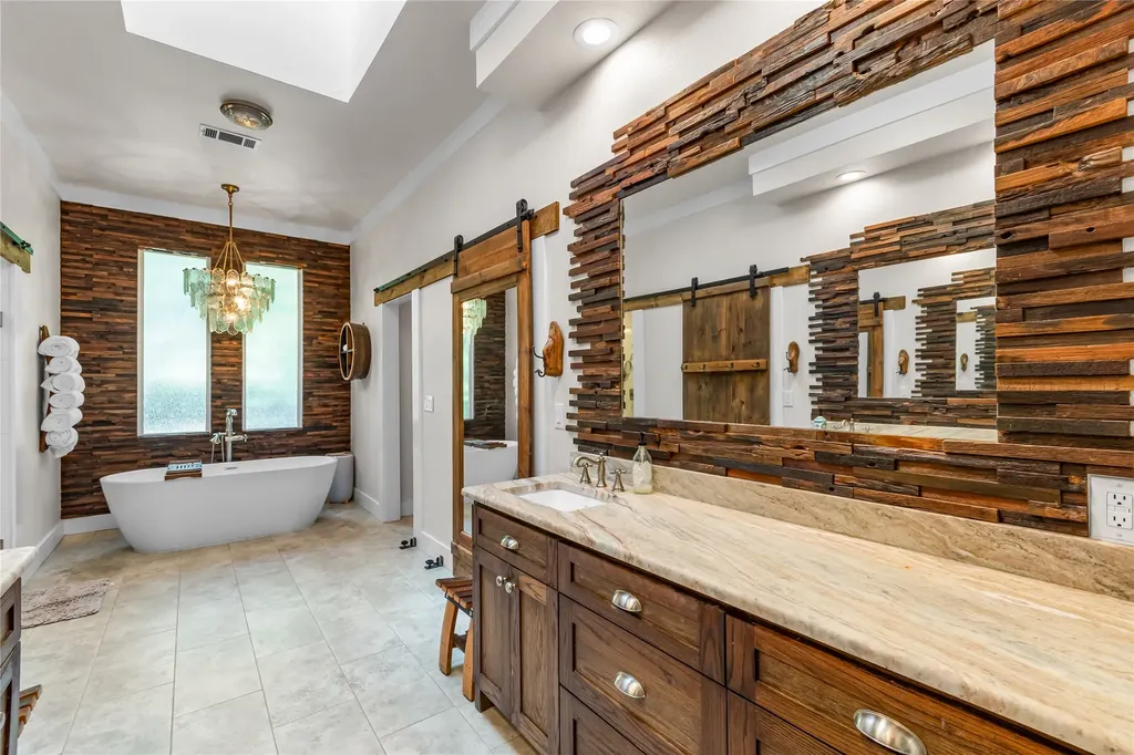 1990 Jordan Lane Rockwall TX 75032
