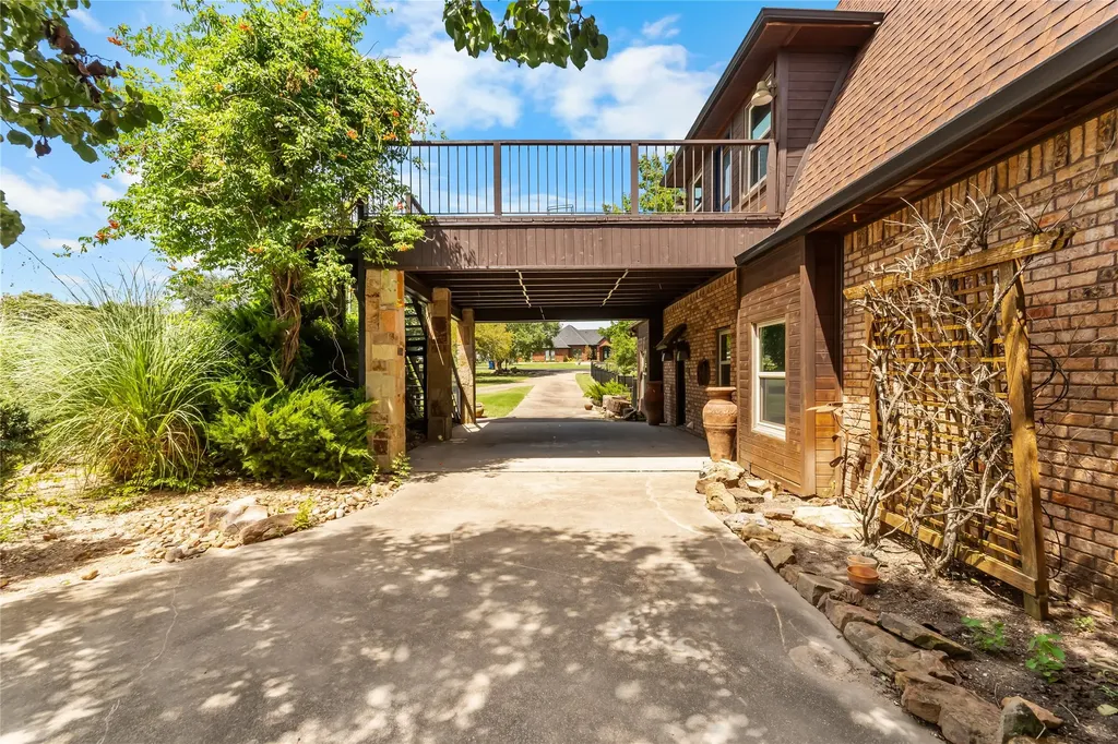 1990 Jordan Lane Rockwall TX 75032