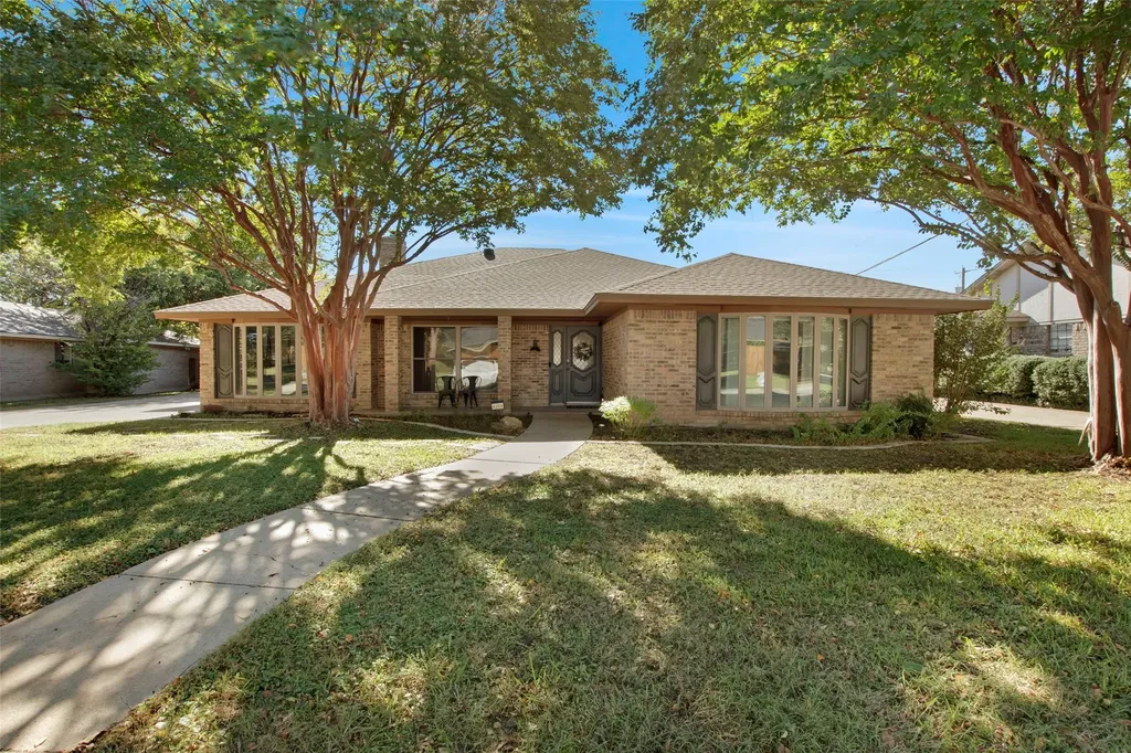 4209 Capilla Street Fort Worth TX 76133