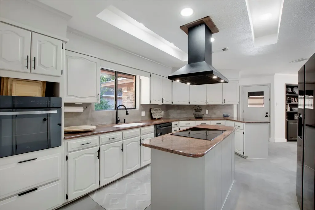 4209 Capilla Street Fort Worth TX 76133