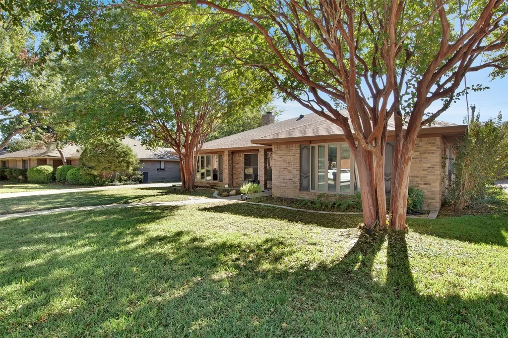 4209 Capilla Street Fort Worth TX 76133