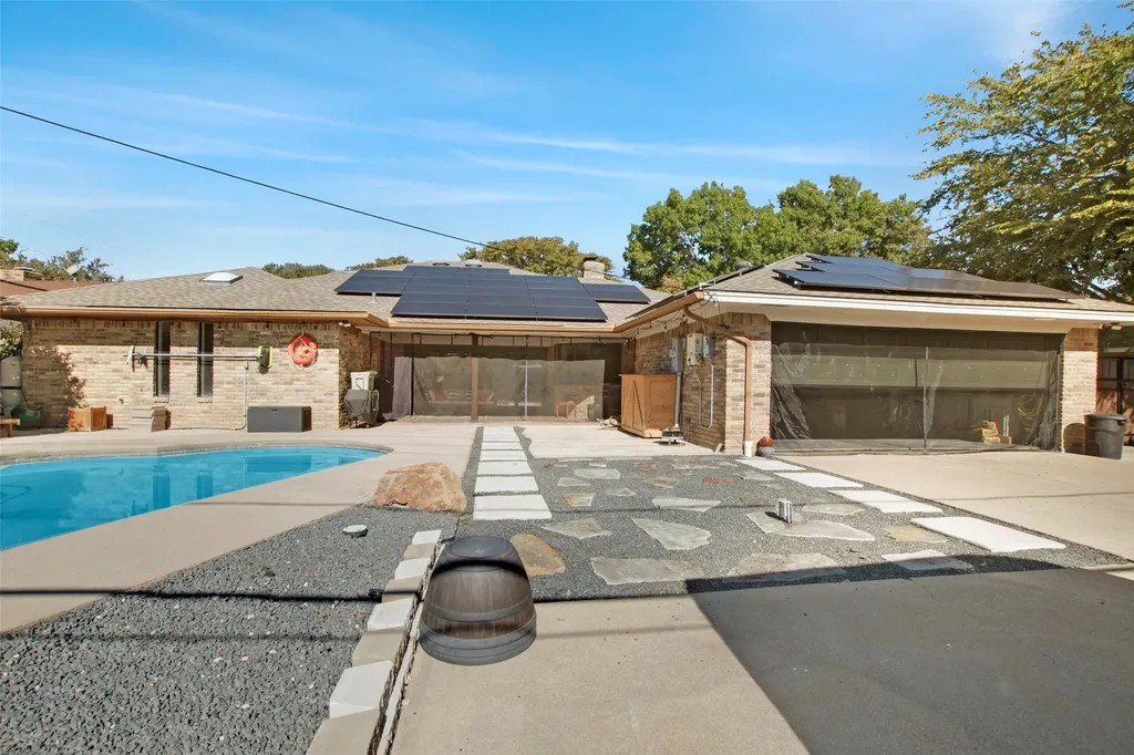 4209 Capilla Street Fort Worth TX 76133