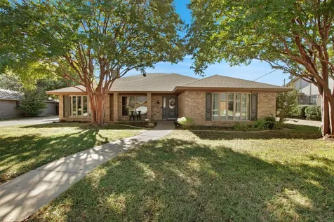 4209 Capilla Street Fort Worth TX 76133