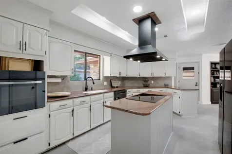 4209 Capilla Street Fort Worth TX 76133