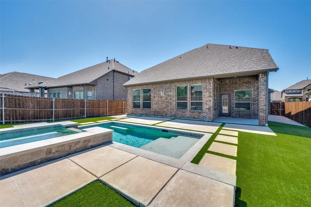 2508 Henley Way Mansfield TX 76084