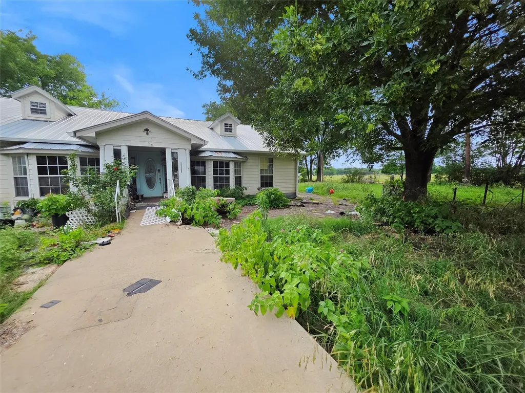 1917 County Road 1144 Miller Grove TX 75472