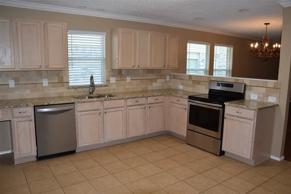 5313 Emmeryville Lane Fort Worth TX 76244