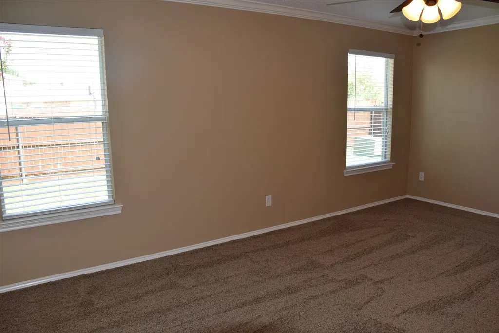 5313 Emmeryville Lane Fort Worth TX 76244