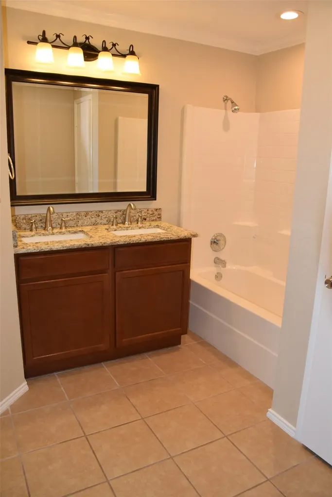5313 Emmeryville Lane Fort Worth TX 76244