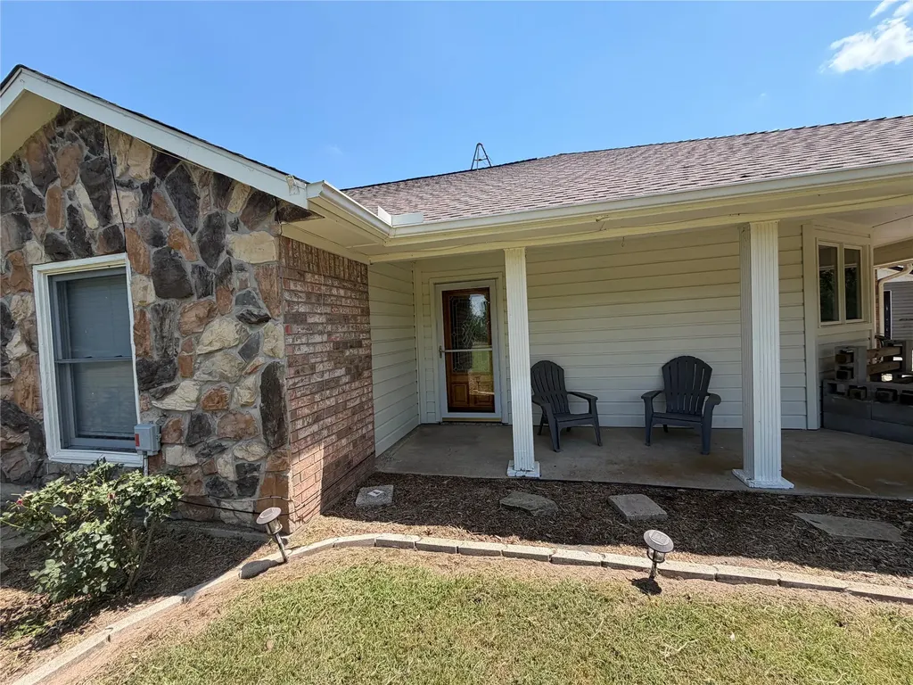 871 Vz County Road 2602 Wills Point TX 75169